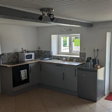 A La Campagne Dans Corps De Ferme Renovee Apartmán Chancey